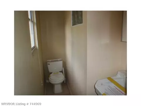 1104 C St, Barling, AR 72923 photo 12