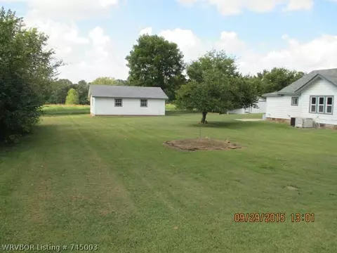 409 N Main St, Hackett, AR 72937 photo 17