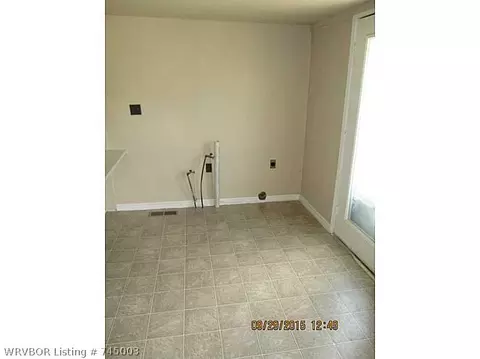 409 N Main St, Hackett, AR 72937 photo 11