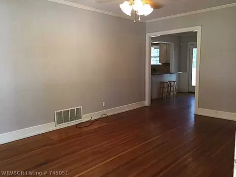 2405 S S St, Fort Smith, AR 72901 photo 3