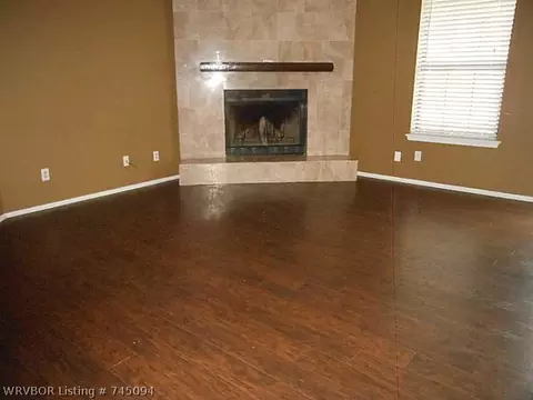 3412 S 68th Cir, Fort Smith, AR 72903 photo 2