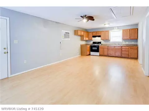 8101 Hermitage Dr, Fort Smith, AR 72908 photo 7