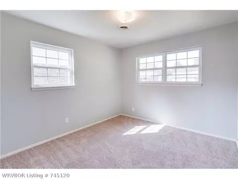 8101 Hermitage Dr, Fort Smith, AR 72908 photo 6