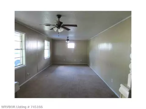 460 N Webster St, Greenwood, AR 72936 photo 2