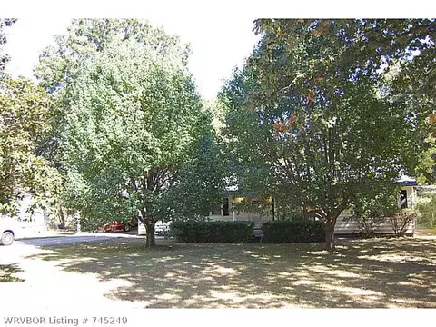 1218 N 49th St, Fort Smith, AR 72904 photo 1