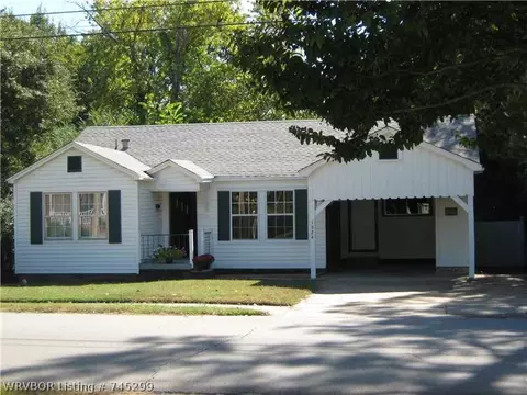 1624 Dallas St, Fort Smith, AR 72901 photo 1