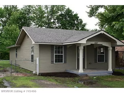 4807 S 28th St, Fort Smith, AR 72901 photo 1