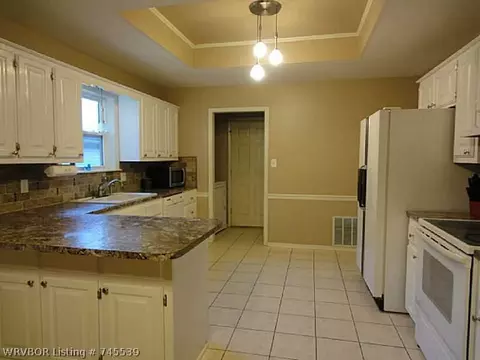 2909 S 99th St, Fort Smith, AR 72903 photo 8