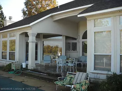 10501 Riverview Dr, Fort Smith, AR 72903 photo 2