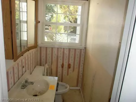 1619 S Independence St, Fort Smith, AR 72901 photo 6