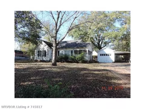 505 N 2nd St, Ozark, AR 72949 photo 1