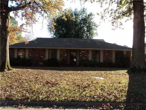 4500 Victoria Dr, Fort Smith, AR 72904 photo 1