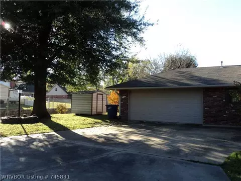 4500 Victoria Dr, Fort Smith, AR 72904 photo 18