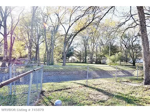 2215 N 55th Ln, Fort Smith, AR 72904 photo 22