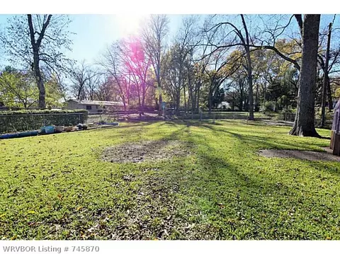 2215 N 55th Ln, Fort Smith, AR 72904 photo 23