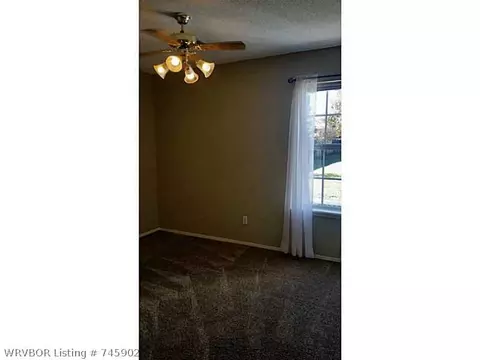 7012 Red Bud Dr, Fort Smith, AR 72916 photo 8