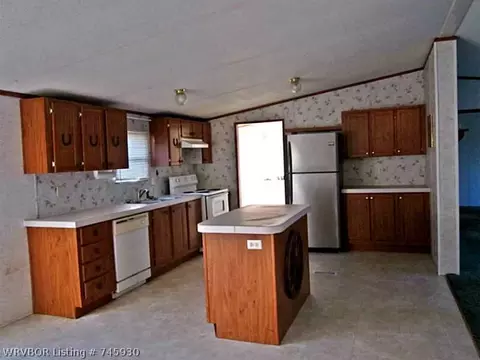 16021 Ward Ave, Cameron, OK 74932 photo 5