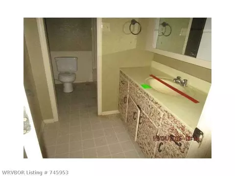 208 S 23rd Ter, Fort Smith, AR 72908 photo 5