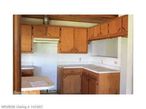 103 W Dover St, Hatfield, AR 71945 photo 4