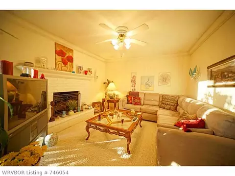 8712 S 31st Ter, Fort Smith, AR 72908 photo 5
