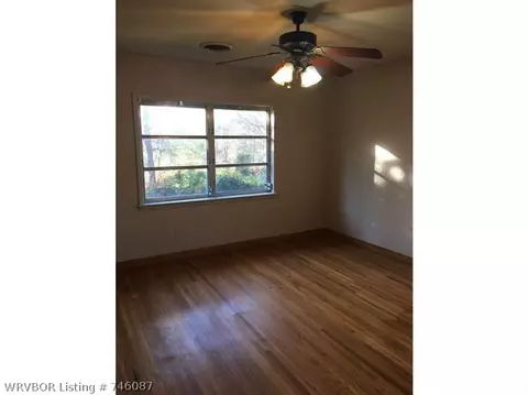 215 N Albert Pike St, Fort Smith, AR 72903 photo 7