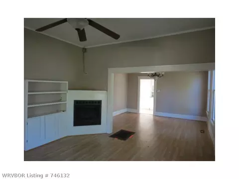 5208 Poplar St, Fort Smith, AR 72904 photo 3
