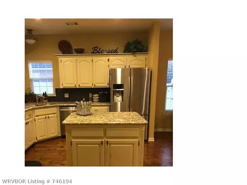 12100 Stonechase Dr, Fort Smith, AR 72916 photo 4