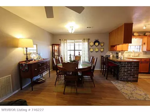 638 E Newberry Rd, Alma, AR 72921 photo 9