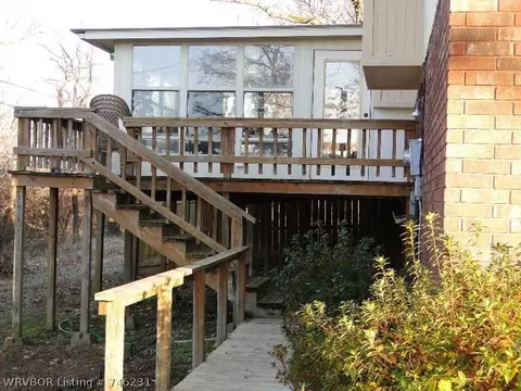 2110 E Hickory Dr, Greenwood, AR 72936 photo 4