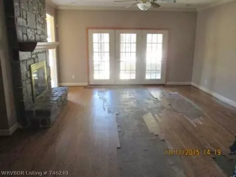3014 Westlake Dr, Lavaca, AR 72941 photo 2