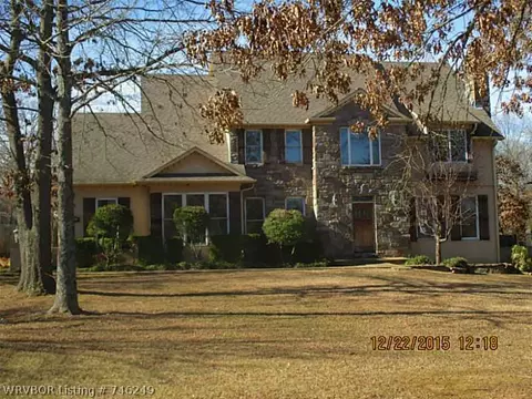 3014 Westlake Dr, Lavaca, AR 72941 photo 1