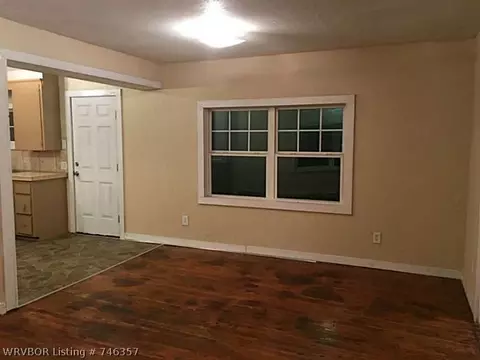 503 N 3rd St, Midland, AR 72945 photo 10
