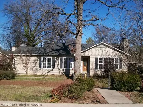 2217 S W St, Fort Smith, AR 72901 photo 1