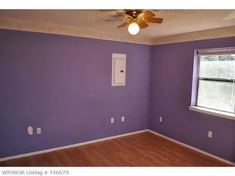1106 Sunny Hill Pl, Hackett, AR 72937 photo 11