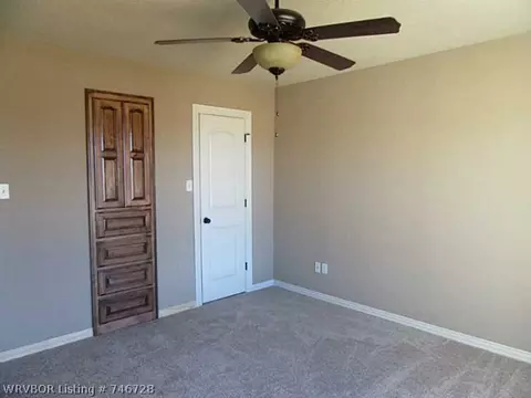 12915 Diamond Ln, Fort Smith, AR 72916 photo 17