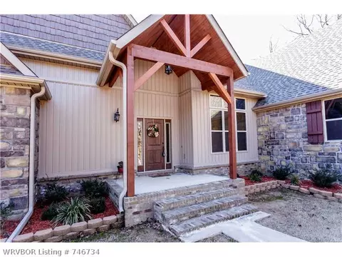 4149 Max Cir, Alma, AR 72921 photo 2