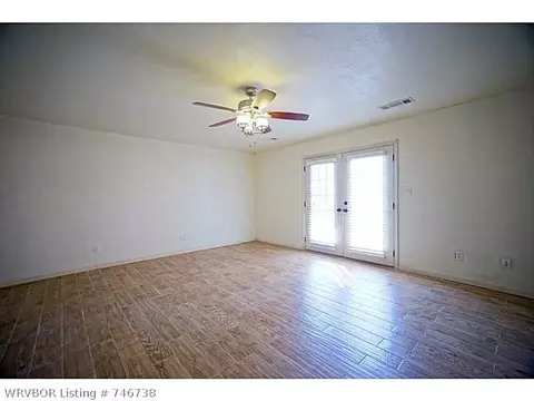 705 Nikolas St, Lavaca, AR 72941 photo 7