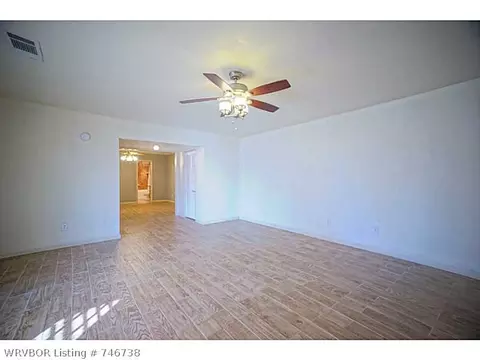 705 Nikolas St, Lavaca, AR 72941 photo 6