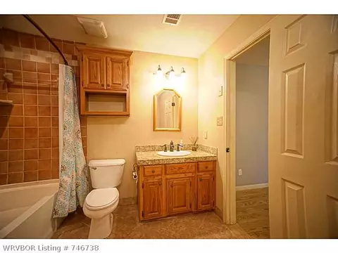 705 Nikolas St, Lavaca, AR 72941 photo 4