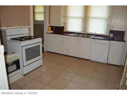 618 N 34th St, Fort Smith, AR 72903 photo 7