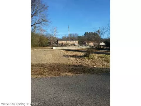 2002 Kris Dr, Ozark, AR 72949 photo 1