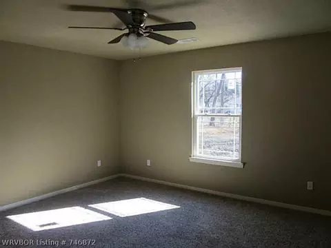 608 E Mary St, Paris, AR 72855 photo 6