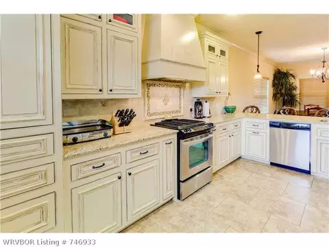 8009 Cisterna Way, Fort Smith, AR 72916 photo 3