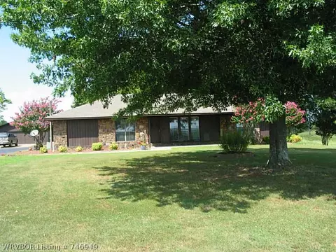 1400 Bugscuffle Rd, Lavaca, AR 72941 photo 2