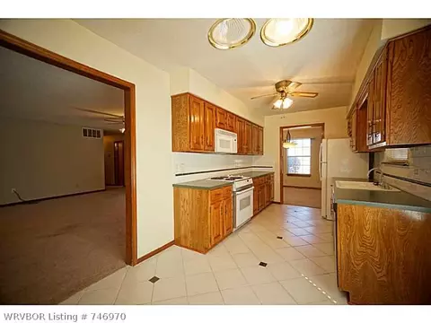 1700 Prestwick Dr, Fort Smith, AR 72908 photo 10