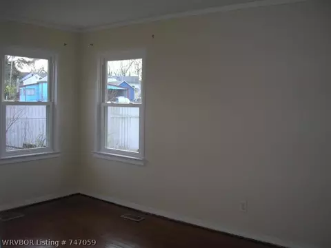 1901 N Albert Pike Ave, Fort Smith, AR 72904 photo 17