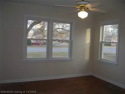 1901 N Albert Pike Ave, Fort Smith, AR 72904 photo 16