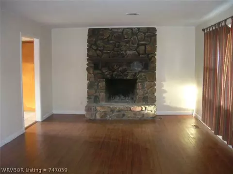 1901 N Albert Pike Ave, Fort Smith, AR 72904 photo 12