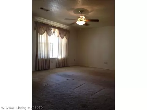 701 E Chism St, Paris, AR 72855 photo 2