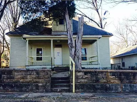 914 S 18th St, Fort Smith, AR 72901 photo 1